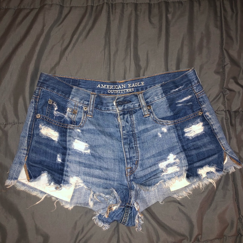 American Eagle high rise festival shortie